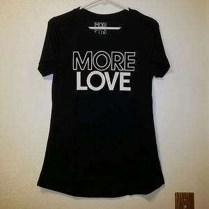 Modern Lux More Love T-Shirt Size L